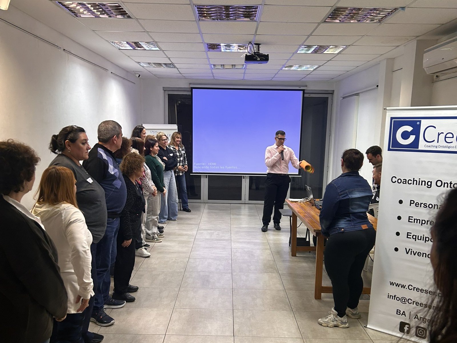 Dinámica grupal vivencial en un entrenamiento Creeser