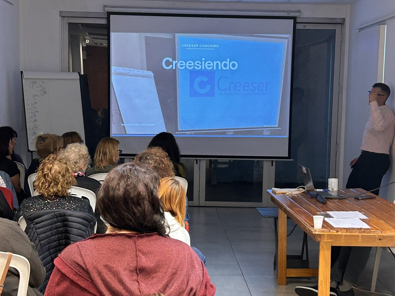 Apertura de un entrenamiento vivencial con el grupo
